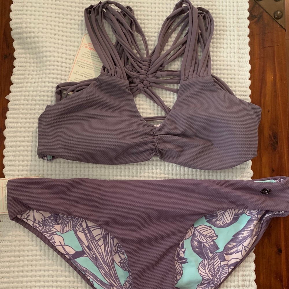 NWT Maaji bikini set